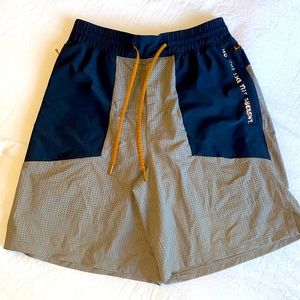 LuLu Lemon Men’s Shorts